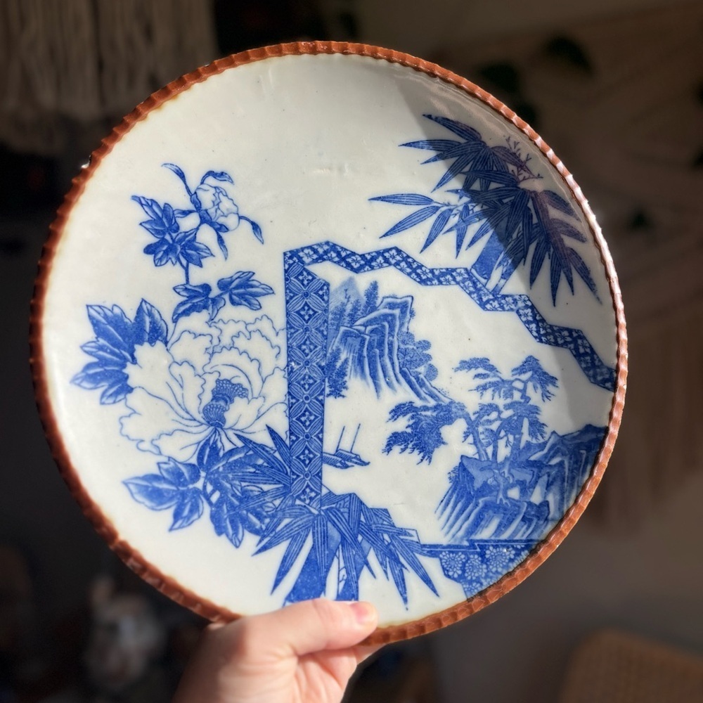 Antique Japanese Blue and White Igezara Porcelain Plate, Screen & Bamboo Design